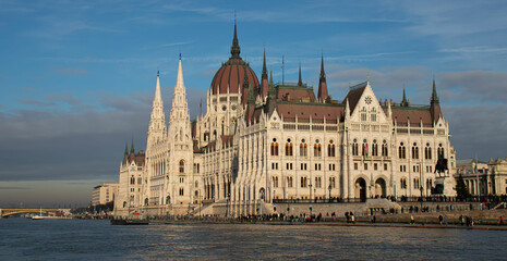 Fototapeta premium Hungarian parliament
