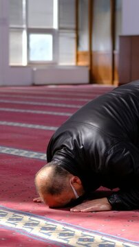 The Man Praying in Prostration