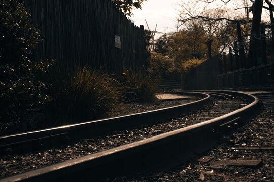 train rials