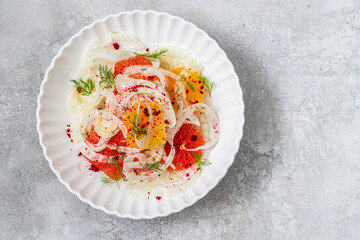 Fresh salad with fennel and blood oranges	