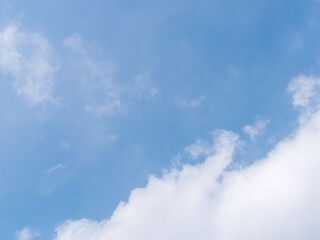 1月の空の白い雲203