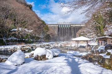 湯原温泉　冬の砂湯