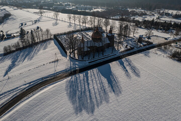 Cerkiew św. Dymitra w Złockiem, Beskid Sądecki, Zima © Maciej G. Szling