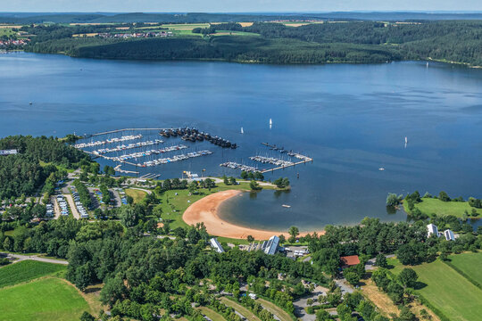 Sonniger Sommertag am Gro&szlig;en Brombachsee rund um das Seezentrum Ramsberg