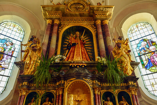 Innenansicht der Wallfahrtskirche Maria Schnee in Bschlabs , Tirol (&Ouml;sterreich)