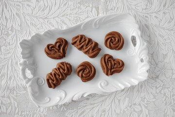 バレンタイン　絞り出しクッキー（トッピング前）