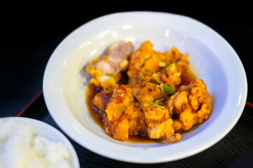 唐揚げとごはん