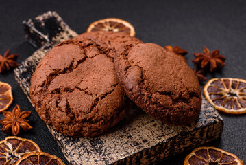 Sweet round crispy chocolate chip cookies
