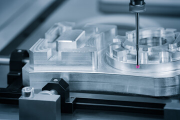Quality control on milling CNC machine, coordinate measuring machine, Quality control machine