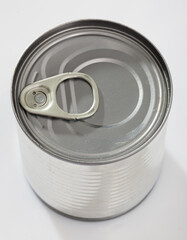 Image of closed aluminium can for preserves