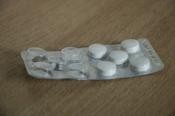 medicamento o pastillas blancas 