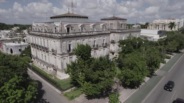 CASAS GEMELAS IN YUCATAN MEXICO PASEO DE MONTEJO
