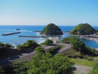 青い海と青い空七坂八峠展望台からの絶景