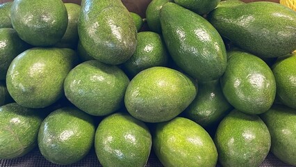 생 아보카도 과일 시장