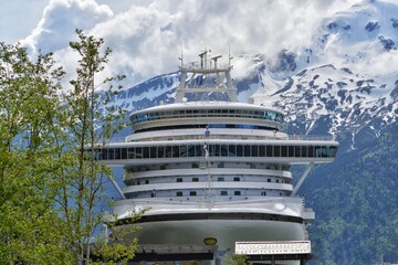 cruise ship in port