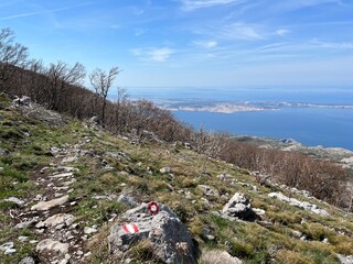 Naklejka premium View of the Adriatic Sea and islands from the Premuzic Trail - Northern Velebit National Park, Croatia (Pogled na Jadransko more i otoke sa planinarskog puta Premužićeva staza - NP Sjeverni Velebit)