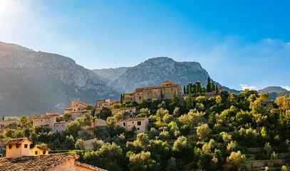 Selbstklebende Fototapeten Town of Deià, Majorca, Tramuntana Mountains © engel.ac