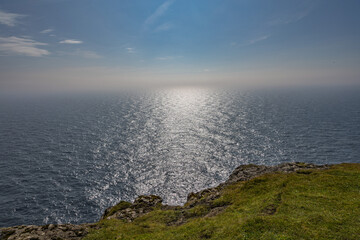 Blick vom Slave Cliff auf den Färöer Inseln
