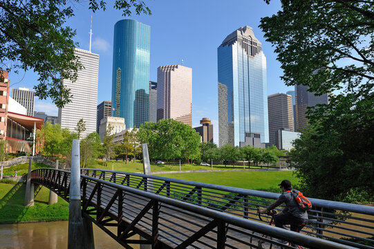 Hobby Center pedestrian bridge in the Buffalo Bayou Park, Houston, Texas, United States of America