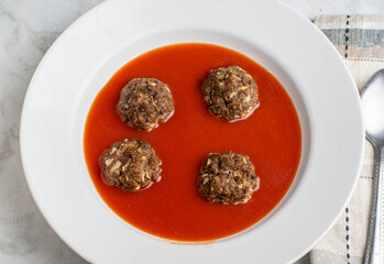 tomato soup  with meat balls