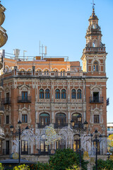 Fototapeta premium Gassen und Straßen von Sevilla, Spanien, Andalusien