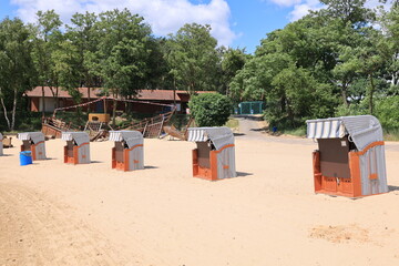 Blick auf den Heidesee der Gemeinde Holdorf im Oldenburger Münsterland in Niedersachsen	