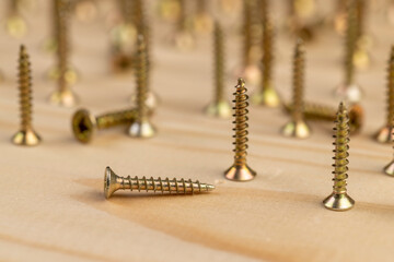 yellow metal self tapping screws for fixing wooden boards and other wood products