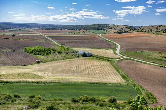 irrigation of field, Campos de secano y regad&iacute;o en Castilla, Espa&ntilde;a