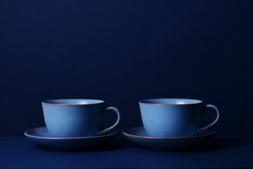 青いコーヒーカップ