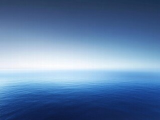 Obraz premium Serene Seascape: A Tranquil Panorama of the Ocean