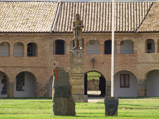 Statue du Roi Philippe II &agrave; Jaca