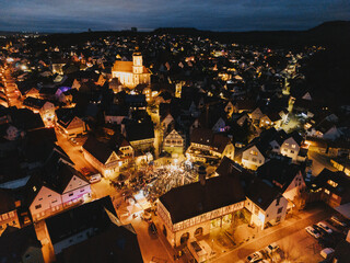 Weihnachtsmarkt in Erlenbach – Festliche Luftaufnahmen aus dem Landkreis Heilbronn