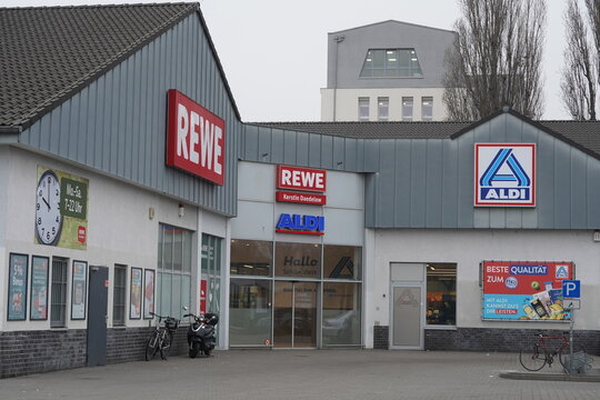 Filialen von REWE und Aldi Nord in Neuk&ouml;lln, Berlin, 21.01.2025