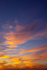 Fototapeta premium Vivid sky illuminated by the sunset