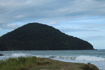 praia vermelha em ubatuba, são paulo