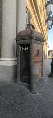details in Naples city