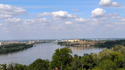 Obraz premium Petrovaradin Fortress by the Danube river in spring