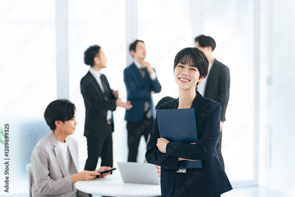 Aufkleber 女性、日本人、キャリアウーマン、職場、仕事、働く、スーツ、笑顔、ポジティブ、元気、爽やか、明るい、嬉しい、喜ぶ、やる気、事務、ビジネスウーマン、転職、オフィス、企業、会社員、若い、20代、30代、キャリア、モチベーション、グループ、チームワーク、リーダーシップ、同僚、人材、紹介、営業、自立、独立、管理職、キャリアアップ、スキルアップ、昇進、チャレンジ、アドバイザー、ワークライフバランス、メンター、