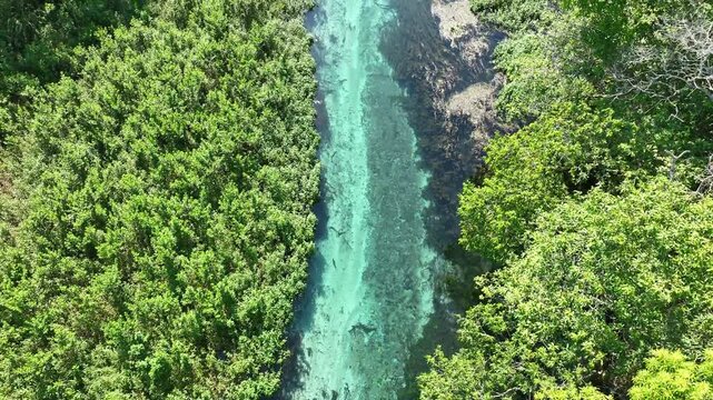 Dron Bonito MS, Brasil, R&iacute;o Sucur&iacute;