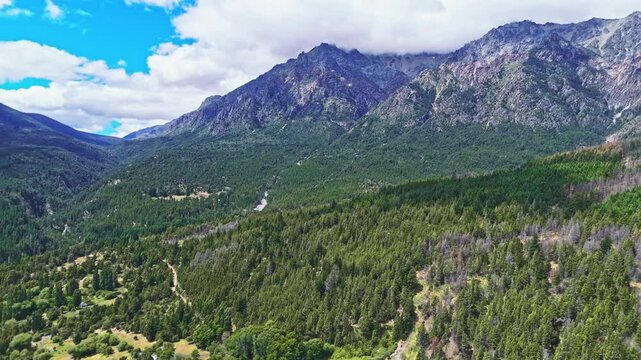 The green carpet of Patagonia. Fitz Roy's Peaks: A drone's close encounter. Witness the raw beauty of Patagonia's iconic mountain in stunning 4K. 22.01.2025