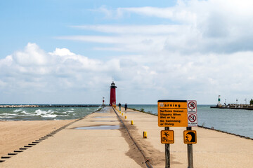 Obraz premium Kenosha Lighthouse in Kenosha, Wisconsin on a sunny summer day 