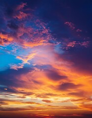 Fototapeta premium Vivid sunset sky
