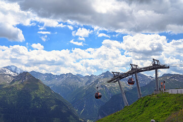 Fototapeta premium Cable car on Stubnerkogel mountain landscape Bad Gastein