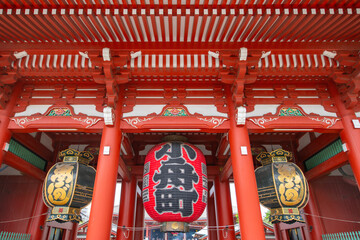 Hozomon (Treasure House Gate) with big lantern at Senso Ji Temple at Asakusa in Taito District, city of Tokyo, Japan. 