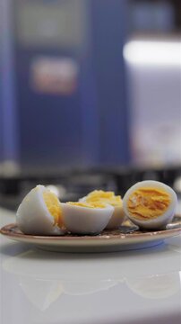 ovos alimento branco fresco ingredientes org&acirc;nico saud&aacute;vel fazendas close up cozinhando natureza animal casca de ovo 
