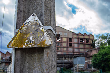 Bâtiment industriel abandoné