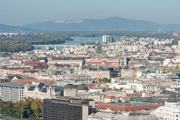 Obraz premium Landscape of Danube River and Budapest Cityscape, Hungary.