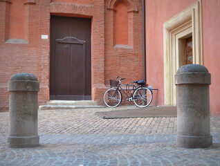 bicicletta , bici , città , bologna , ecosostenibile,  trasporto , due ruotte, 