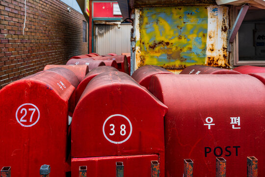 클로즈업,다수,빨간색,우체통,우체통,군산시,전북