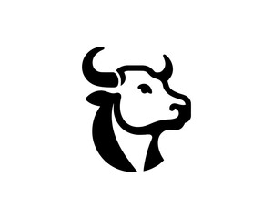 Cow logo vector. Animal farm. Cow icon vector illustration.